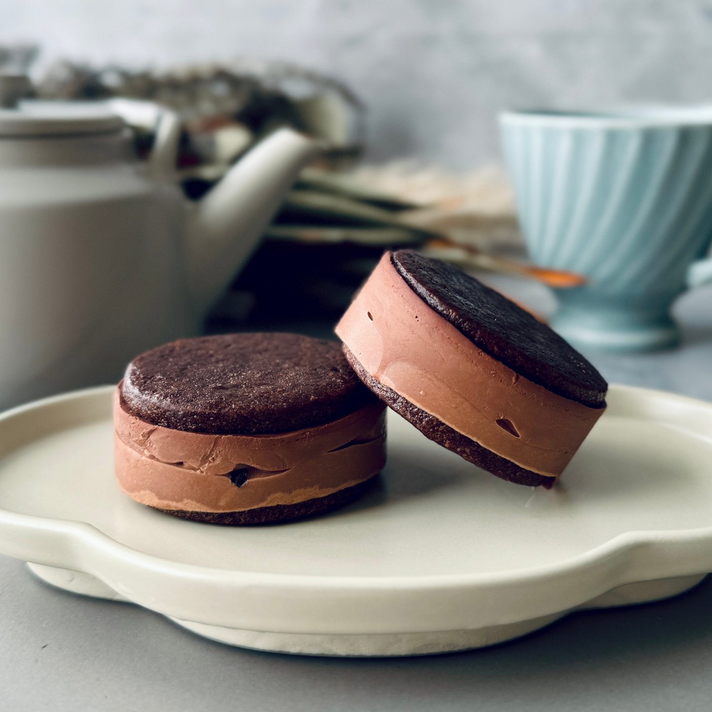 北海道バターサンド/エクアドル産チョコレート 4個セット