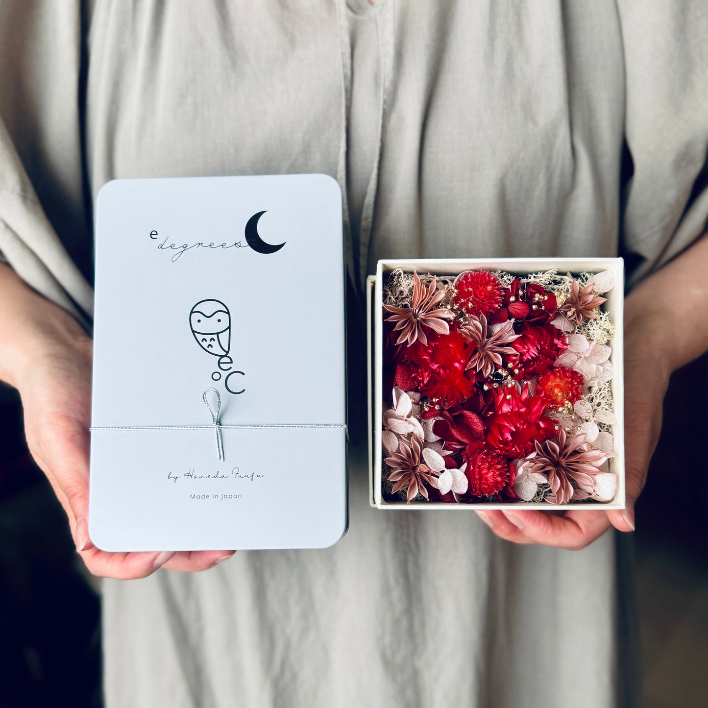 【数量限定】福を呼ぶフクロウとお月さまのクッキー缶 & Flower Box for Mother's Day 送料無料