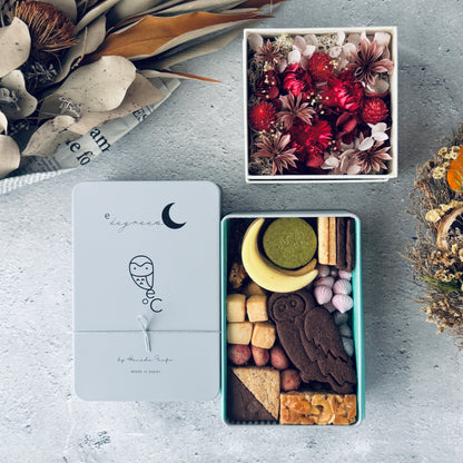 【数量限定】福を呼ぶフクロウとお月さまのクッキー缶 & Flower Box for Mother's Day 送料無料