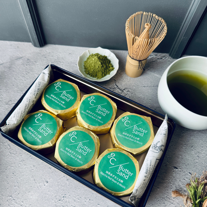北海道バターサンド 抹茶小豆とお餅 中身 | 個包装された6個入りセット